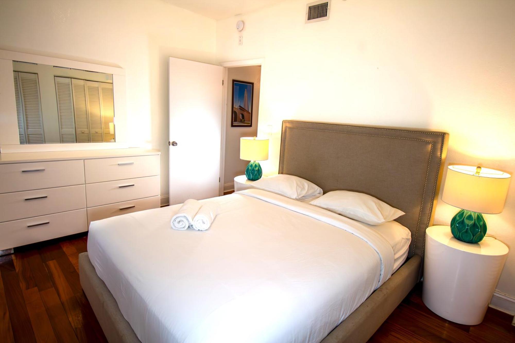 Hispaniola Apartments Part Of The Oasis Casita Collection Miami Beach Eksteriør bilde