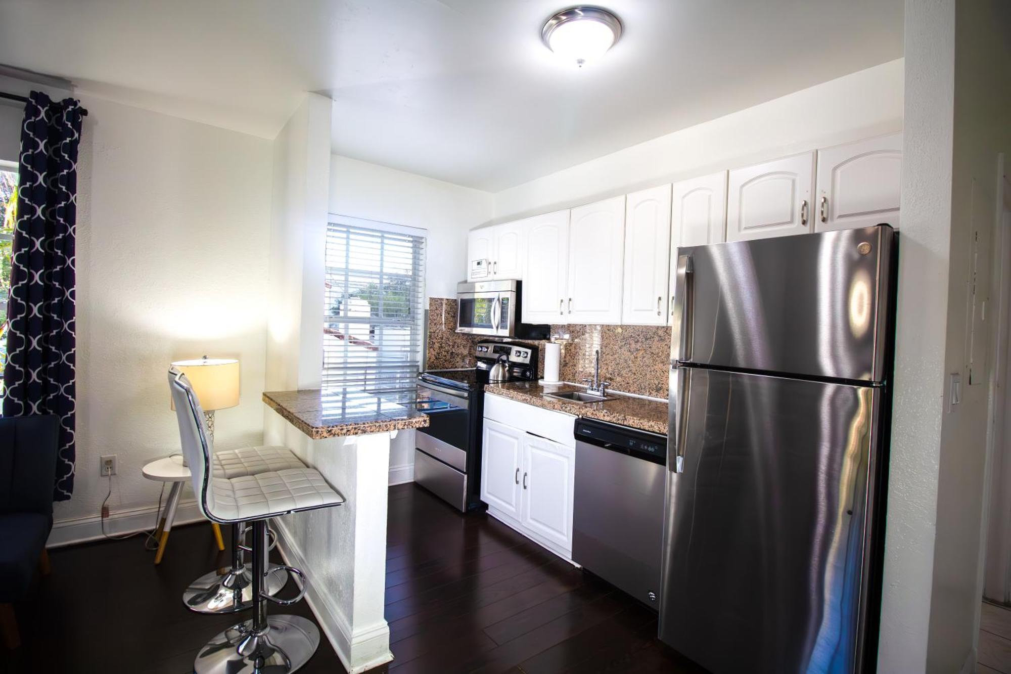 Hispaniola Apartments Part Of The Oasis Casita Collection Miami Beach Eksteriør bilde